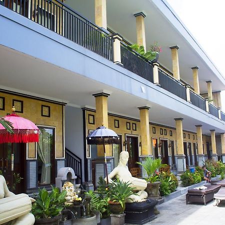 Wijaya Guesthouse Canggu Екстериор снимка