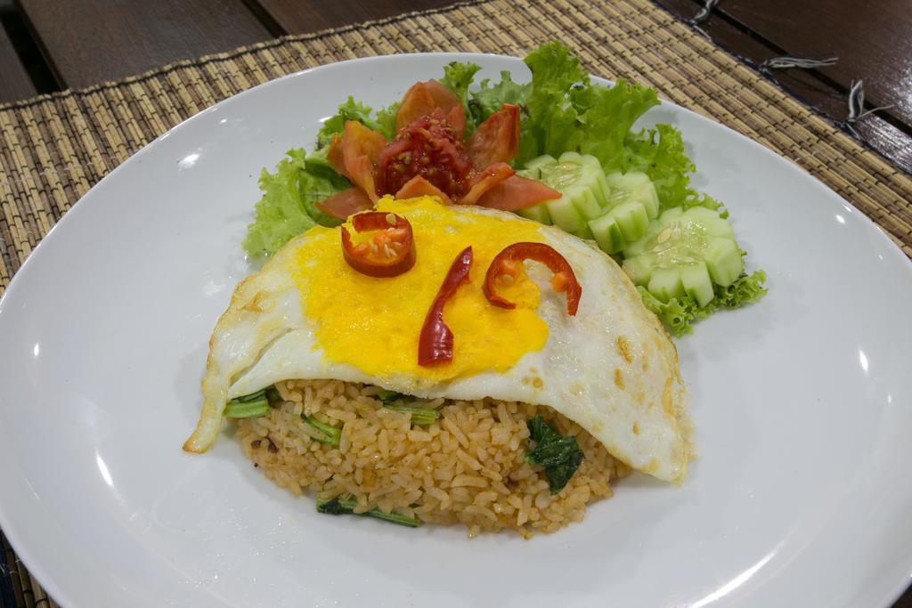 Wijaya Guesthouse Canggu Екстериор снимка