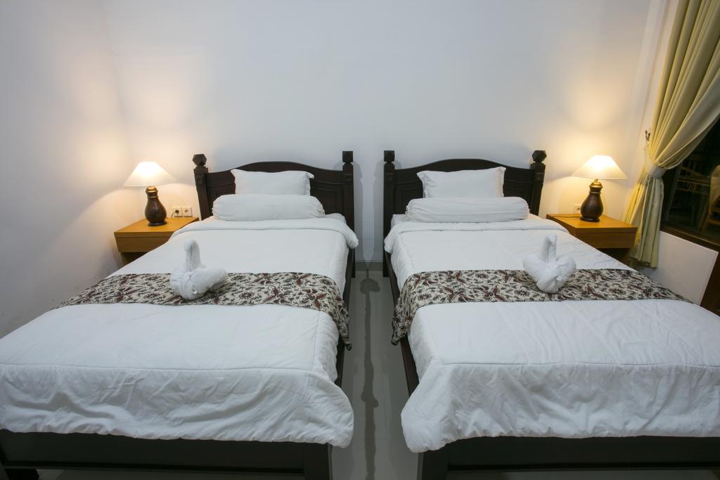 Wijaya Guesthouse Canggu Екстериор снимка